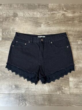 Free People Womens Shorts Black Denim Lace Trim Jean Shorts Sz 28 Pockets